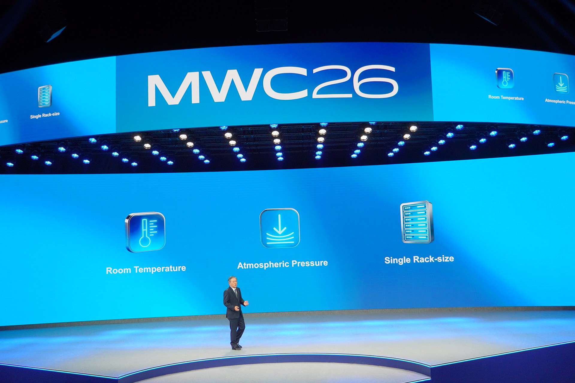 量子コンピューティングにも光を応用することで、より通常の環境でも動作させることが可能になる