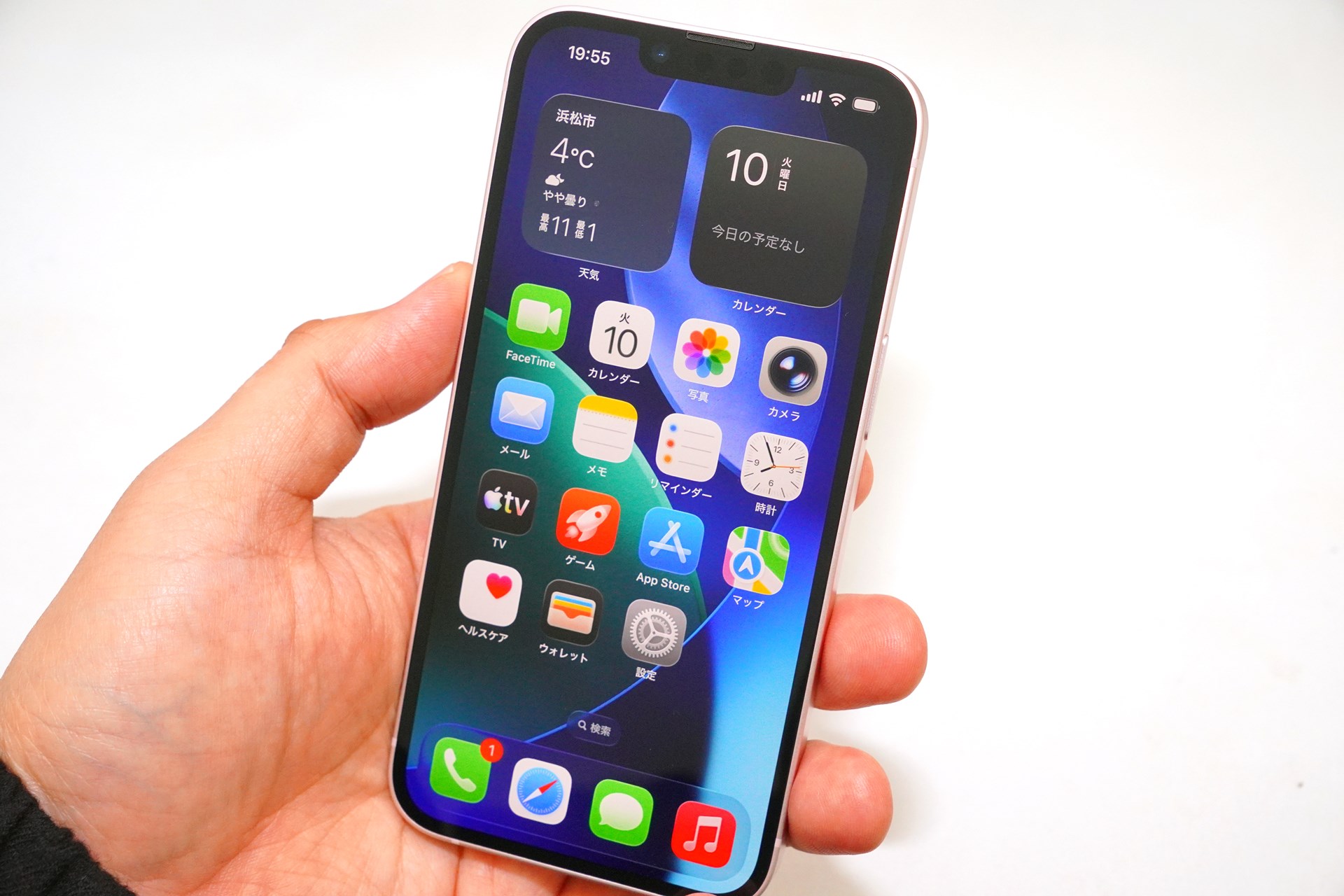 11日に発売されたiPhone 17e。iPhone 17シリーズの廉価モデルという位置づけだ