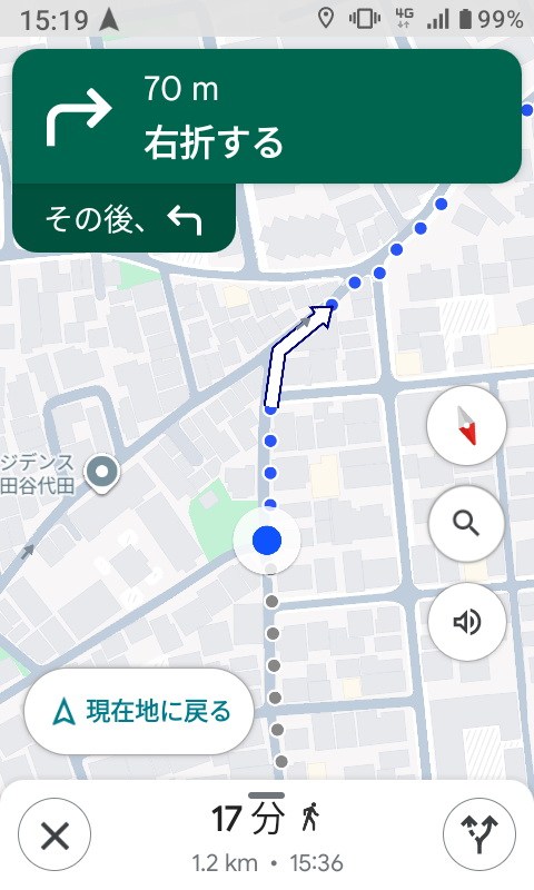 ［Googleマップ］アプリを使い、衛星からの信号を受信しながらのルート案内も利用可能