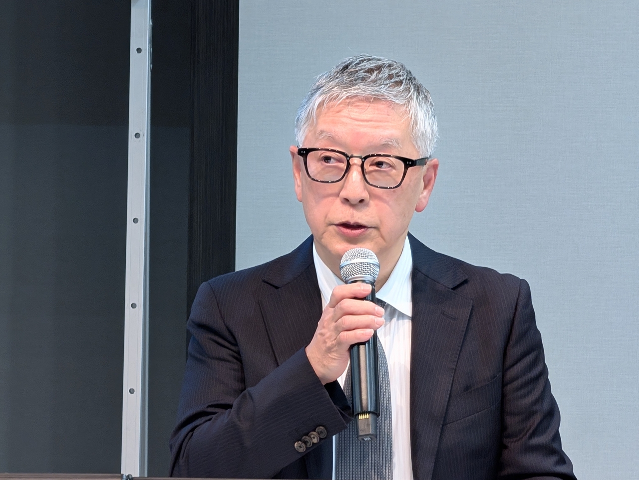 名取俊也委員長