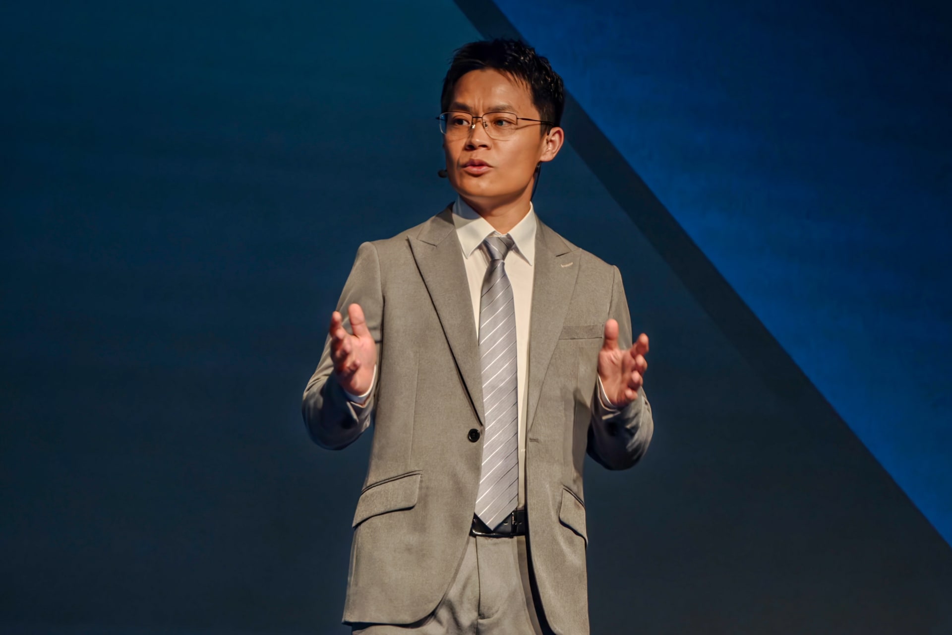 成蛟（チェン・ジャオ）氏