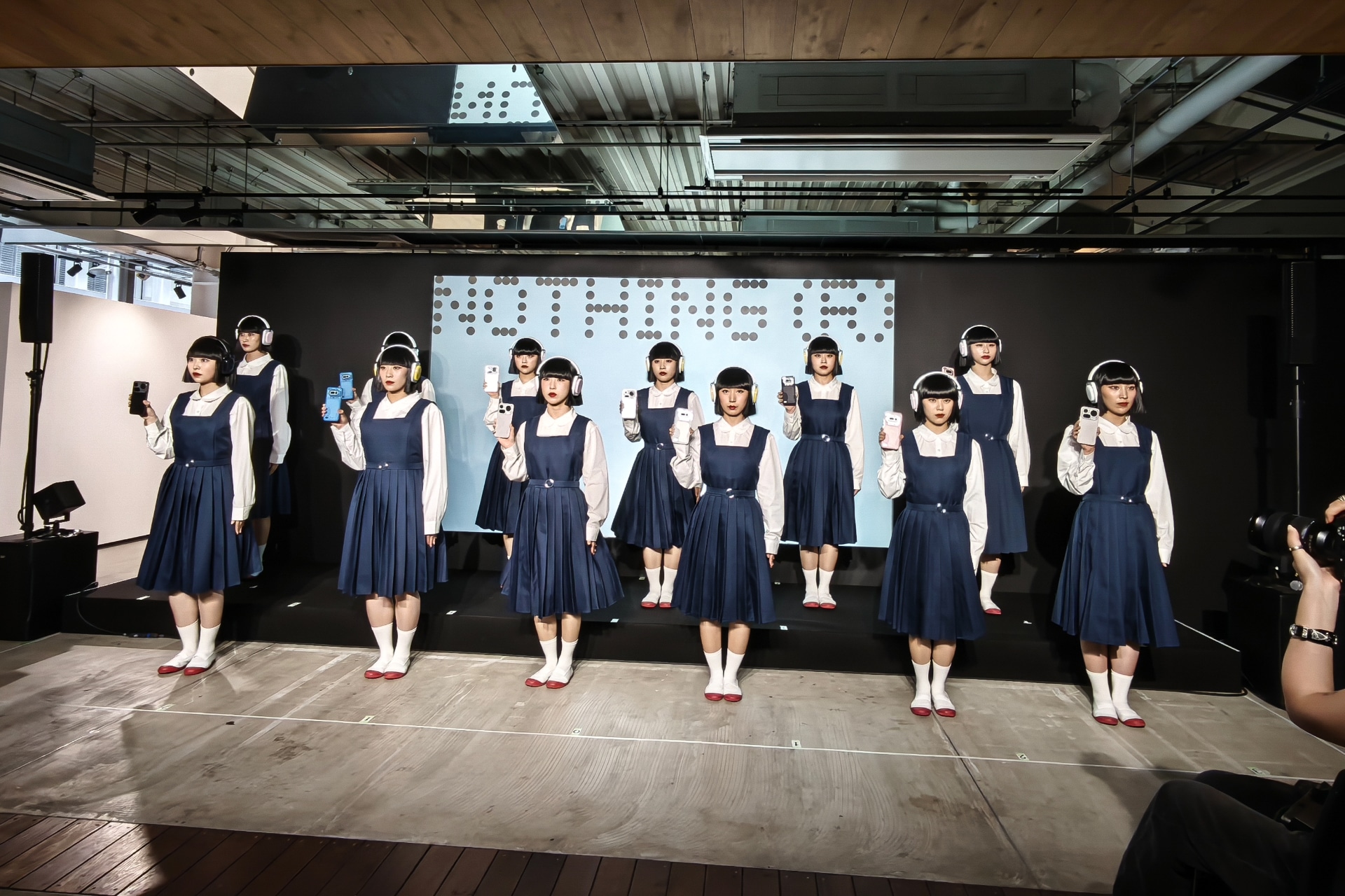 アバンギャルディ