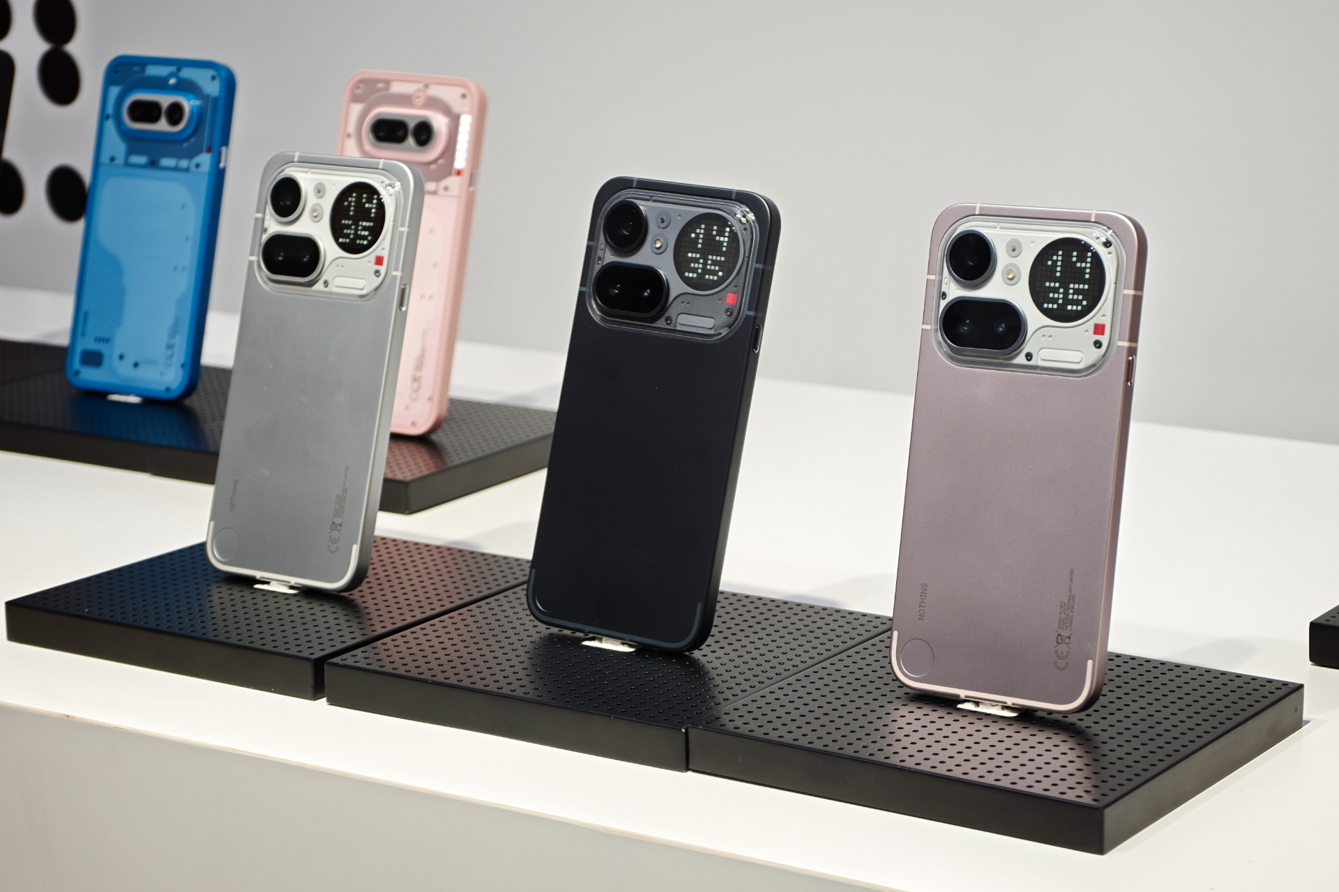 Nothing Phone (4a) Pro