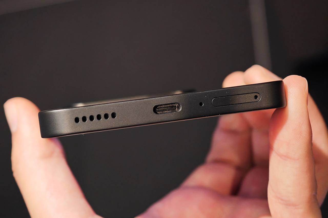 トゥルーブラック