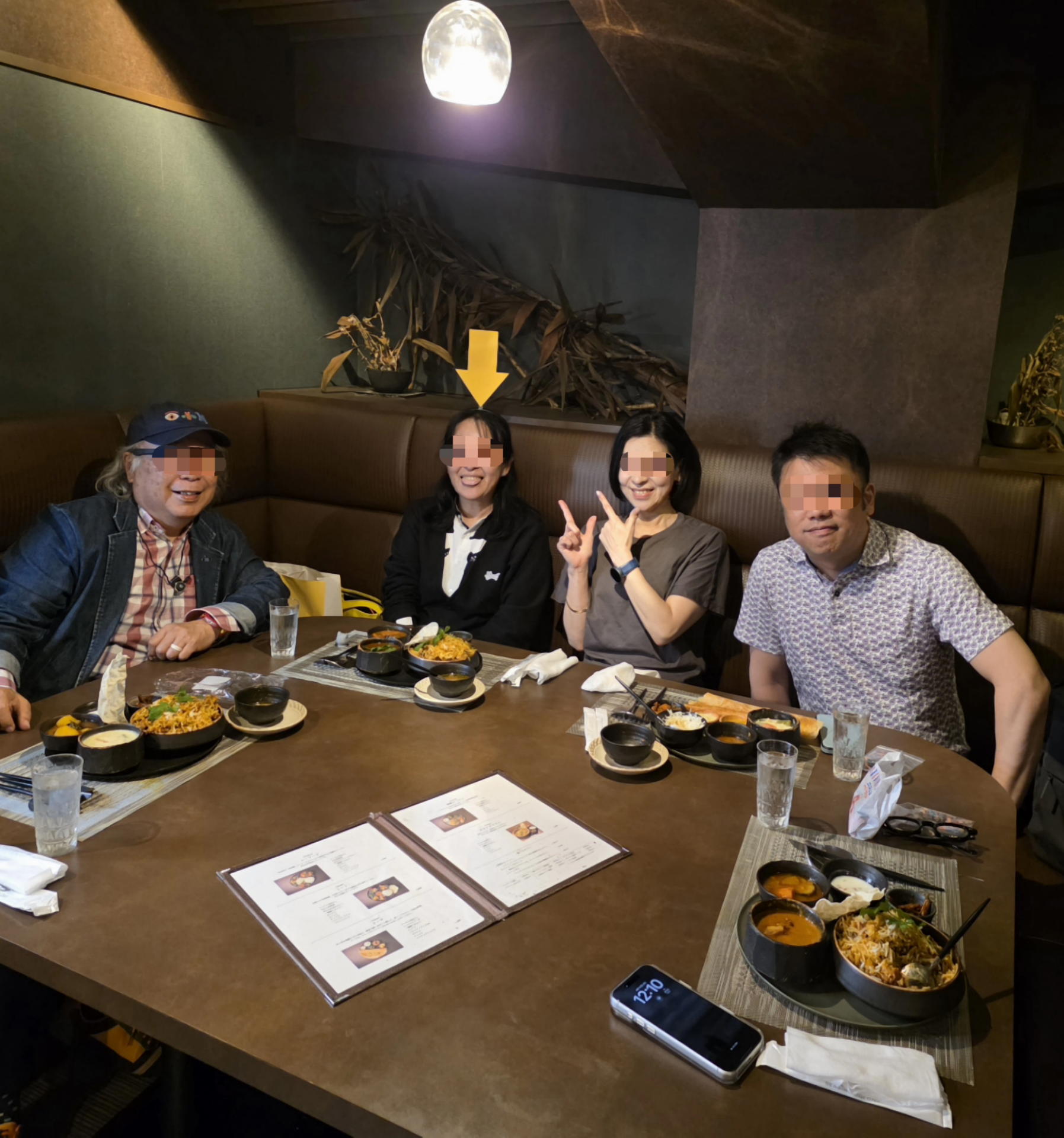 友人とのランチ会で初投入。特別な説明をせずとも、誰が「今週の主役」か一目瞭然だ。