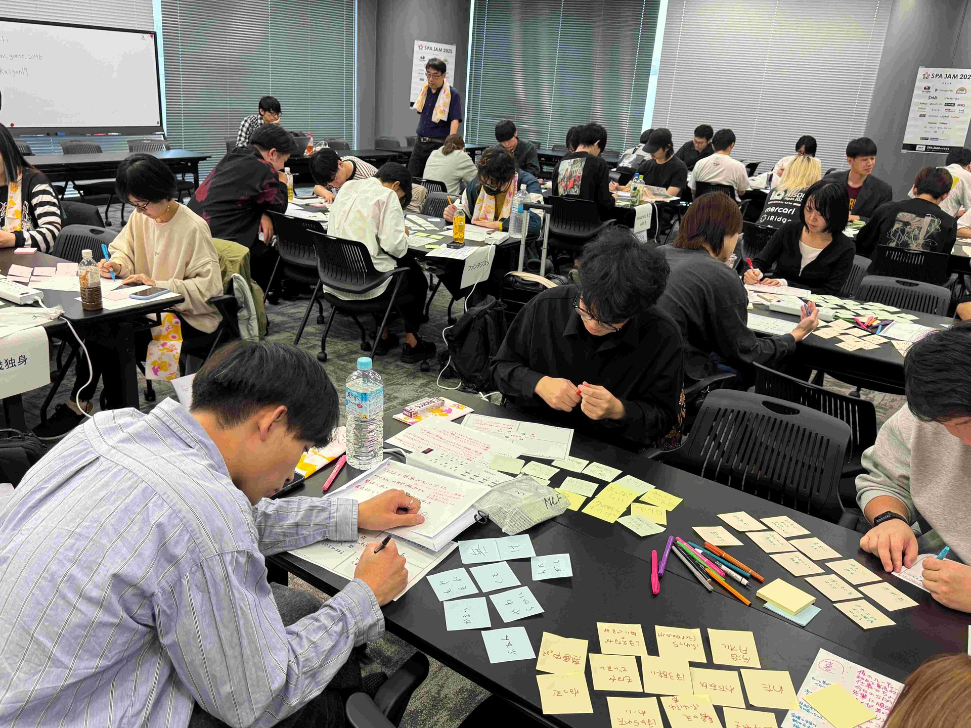 SPAJAM2025のハッカソン風景