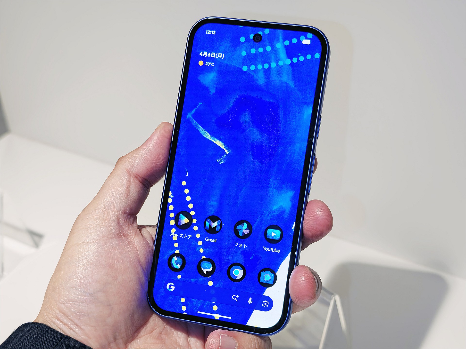 補正したのである程度明るめになっているものの、やや背景が暗い。明るくすると画面が飛んでしまうため、照明をもう少し強く当てたいところ