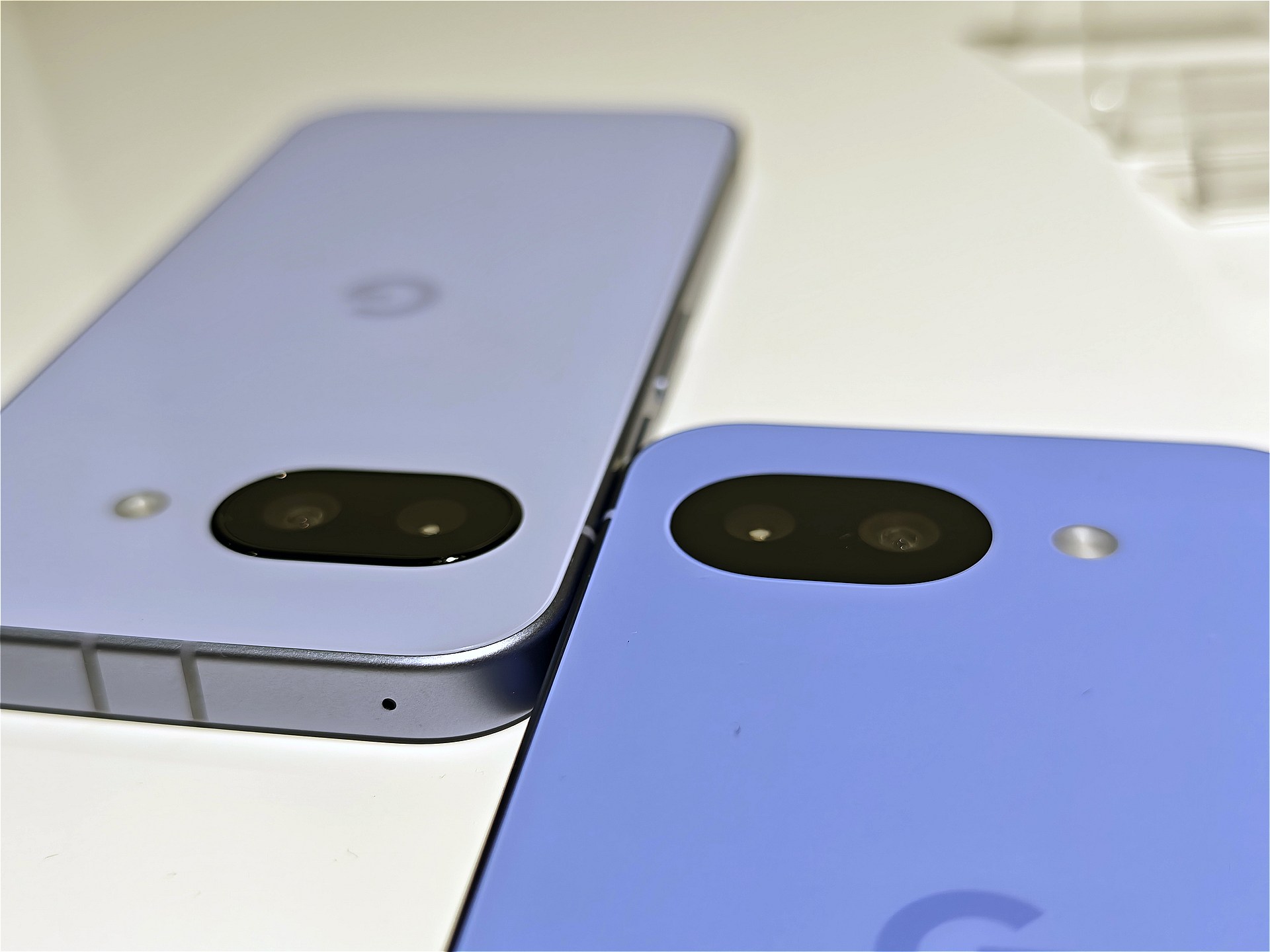 もう少しカメラユニットに寄りたかった。ここから手動で切り出す手もあるが、1200万画素相当なので、やや画像のサイズが小さくなってしまう