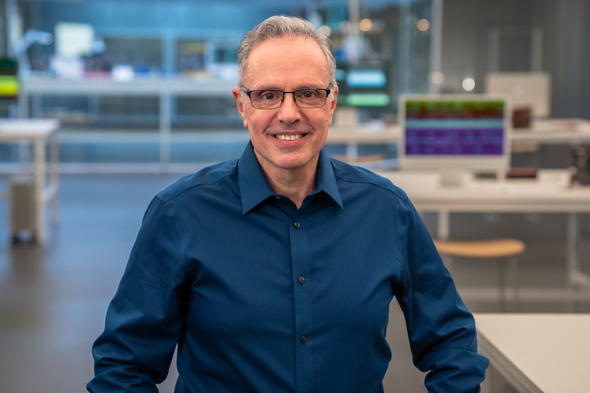 ジョニー・スルージ氏