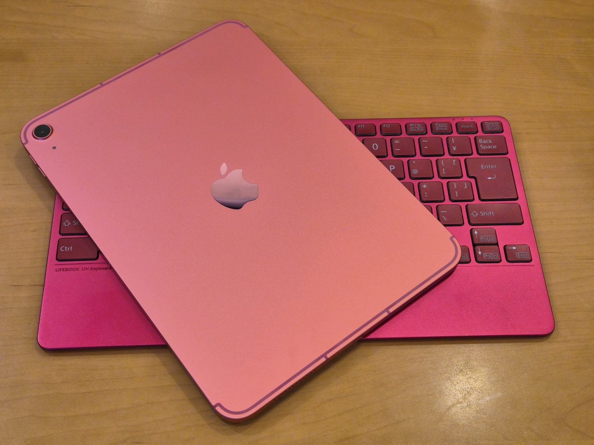 記憶していた以上に、UHKBの色が濃かった