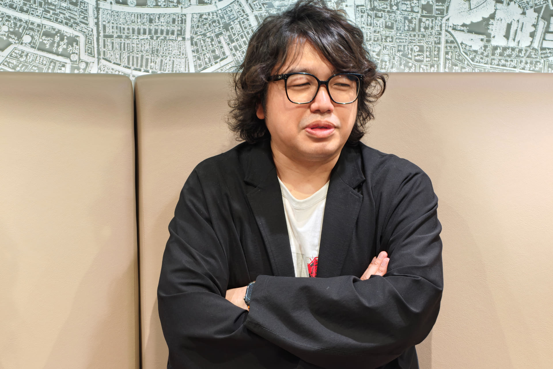 石野氏