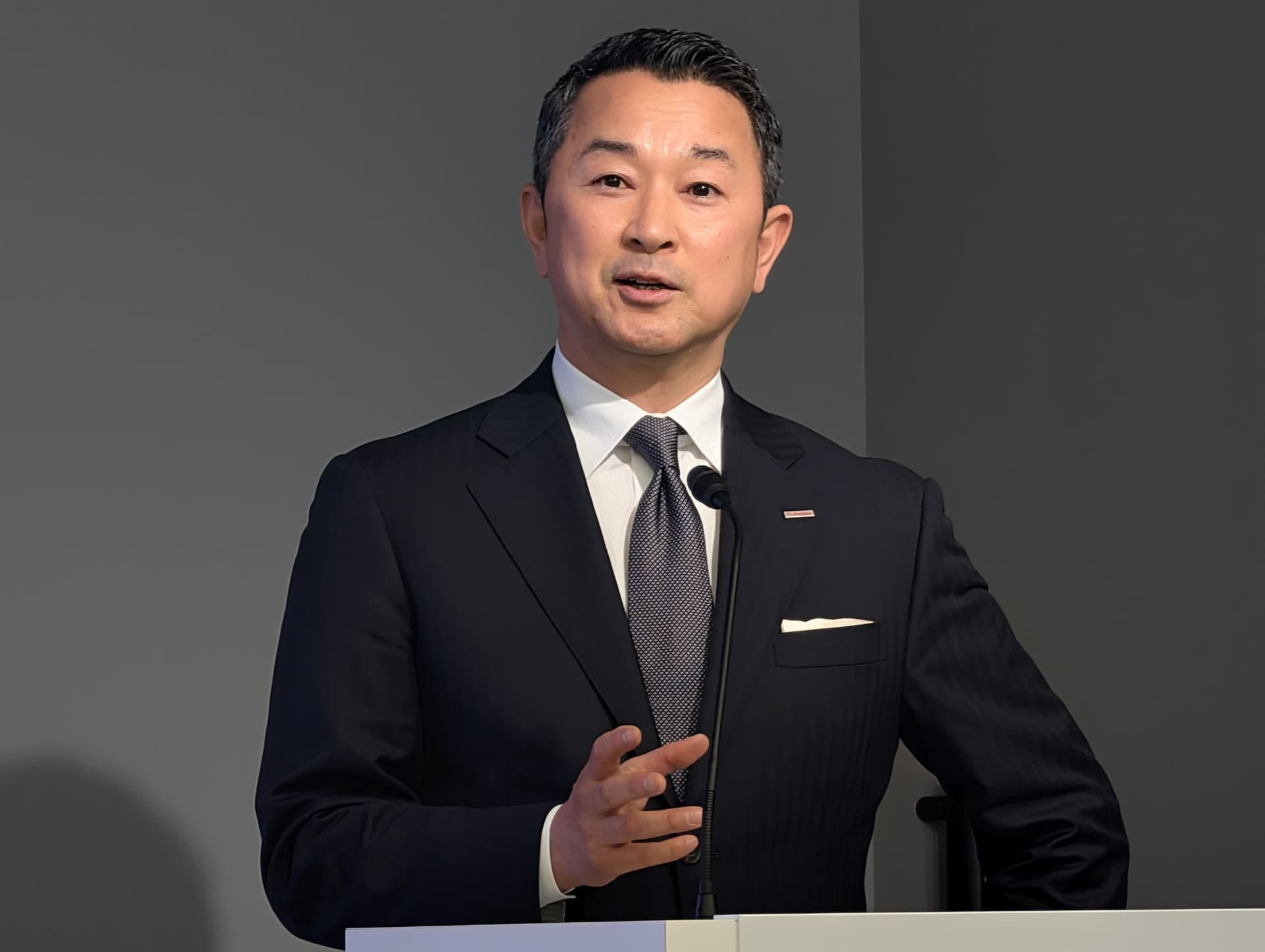 NTTドコモ代表取締役社長 前田義晃氏