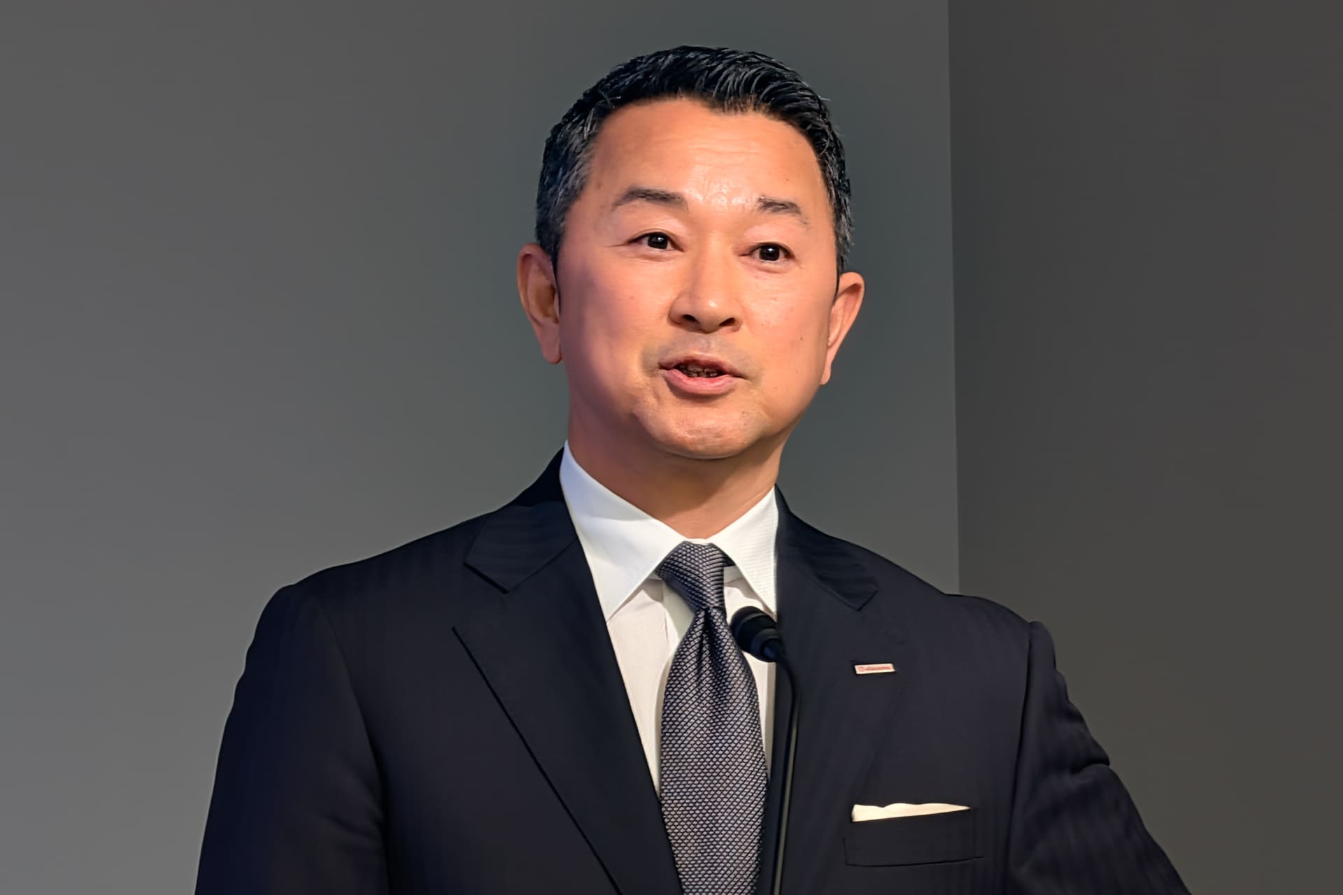 NTTドコモ代表取締役社長 前田義晃氏