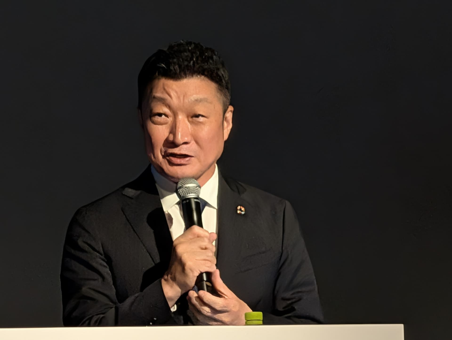 副社長執行役員兼COO コンシューマ事業統括の高島謙一氏
