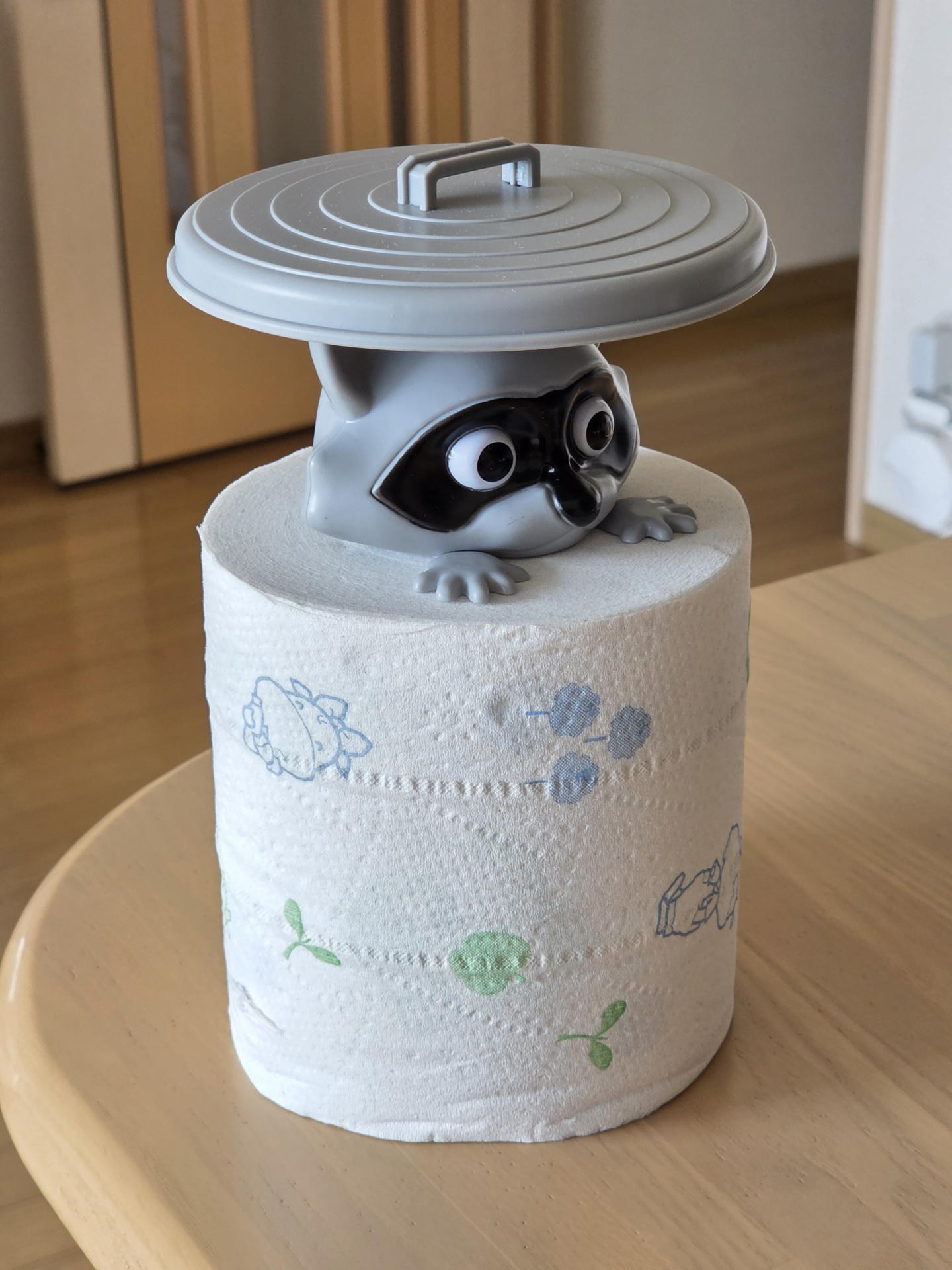 白系ペーパーとの色相性も抜群