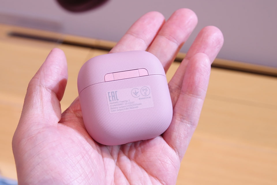 HUAWEI FreeClip 2」に新色パープル、GARRACKの「ONE PIECE」スマート
