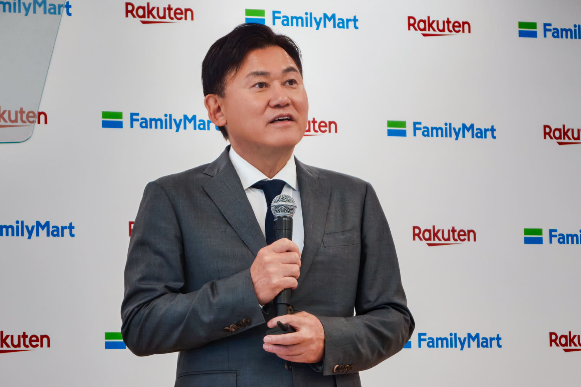 楽天 代表取締役会長兼社長 三木谷浩史氏