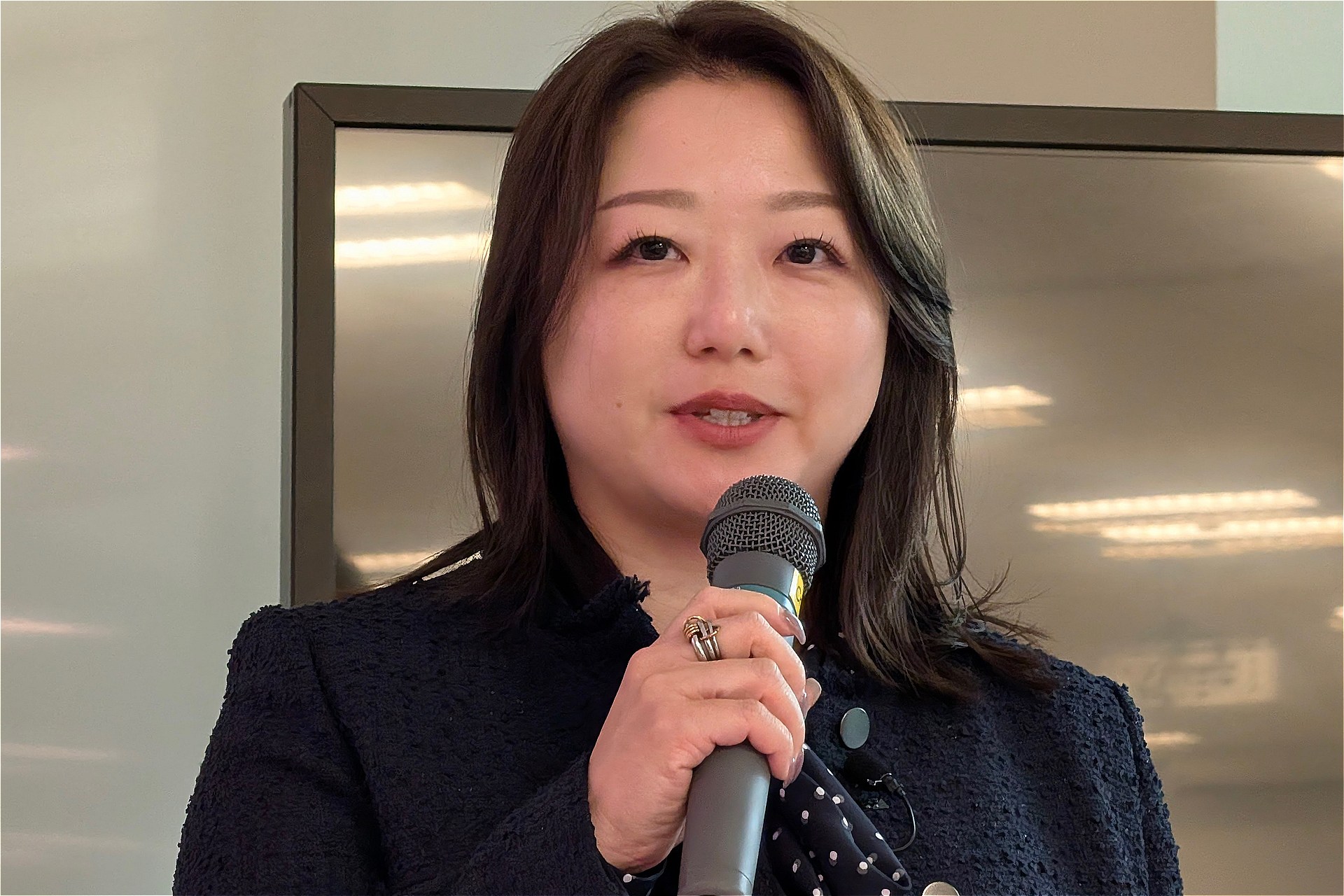 山田彩氏