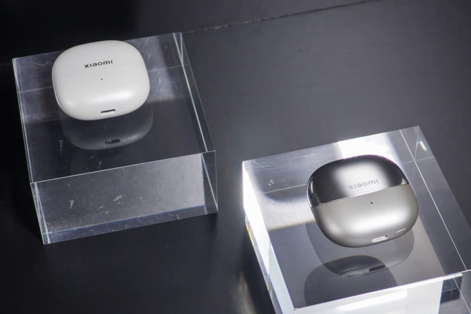 シャオミ、セミインイヤー型ノイキャンイヤホン「Xiaomi Buds 6」発表