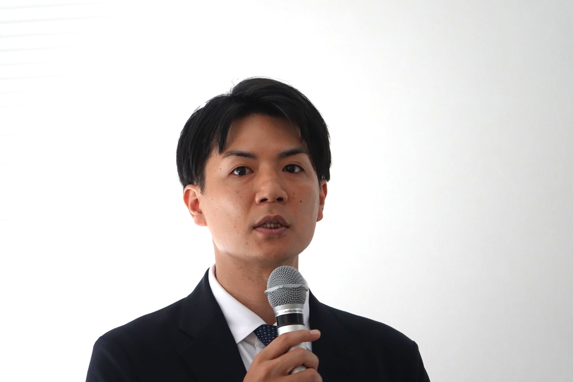マネージャーの神永惇氏