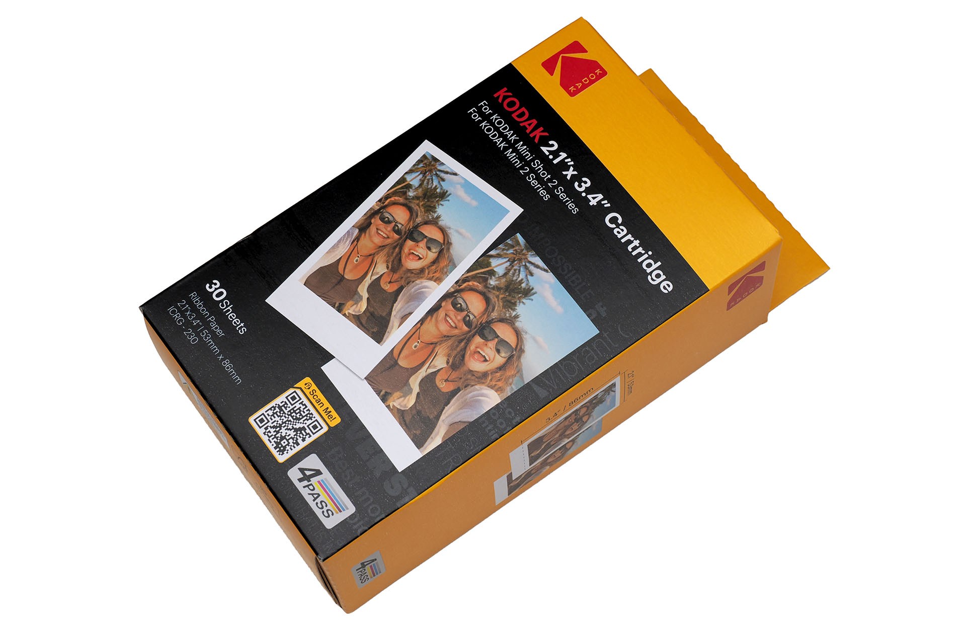 さらに別売のフィルムパッケージ。少しコダカラー風味があって、これまたイカス！