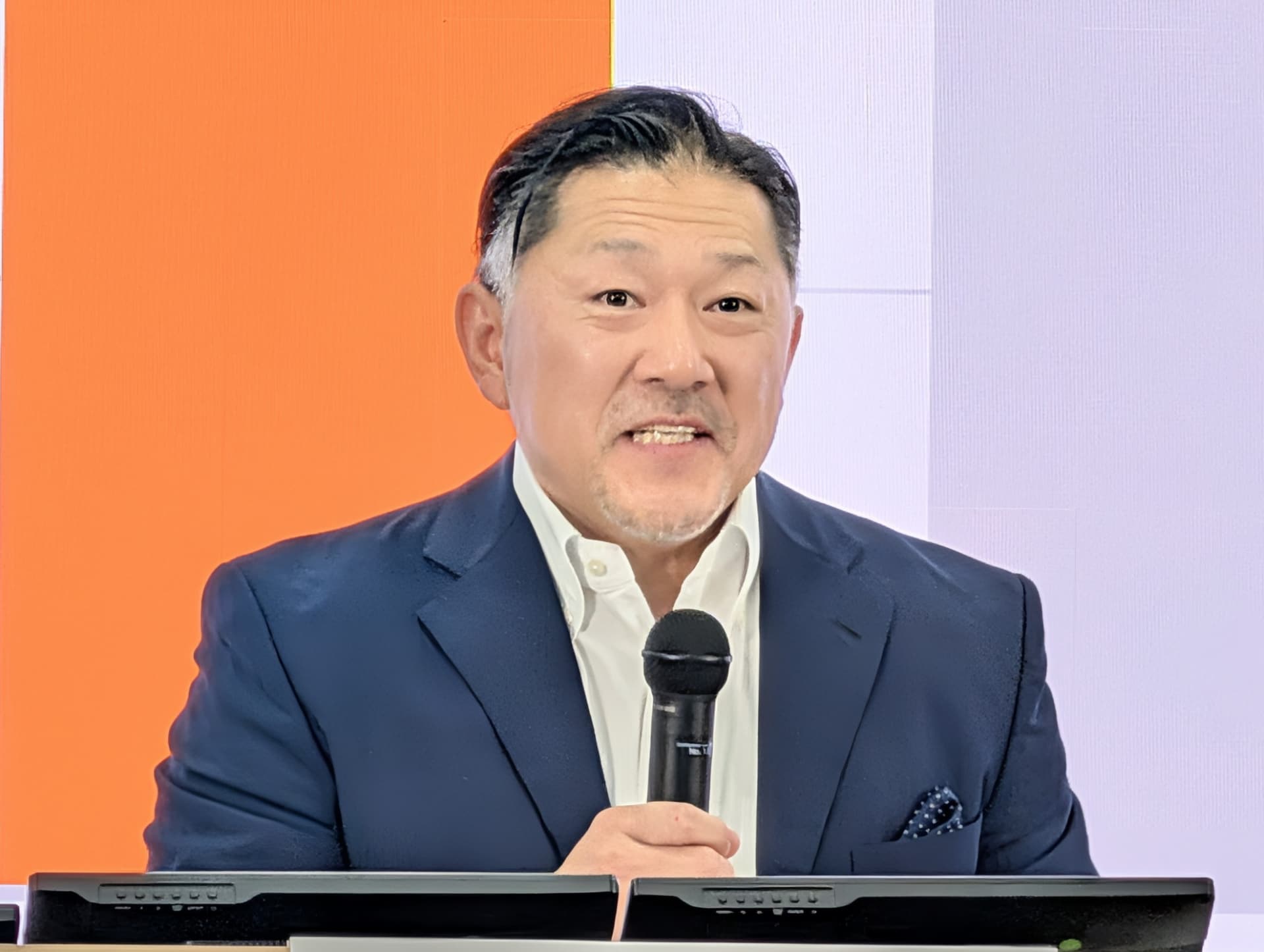 濱田氏