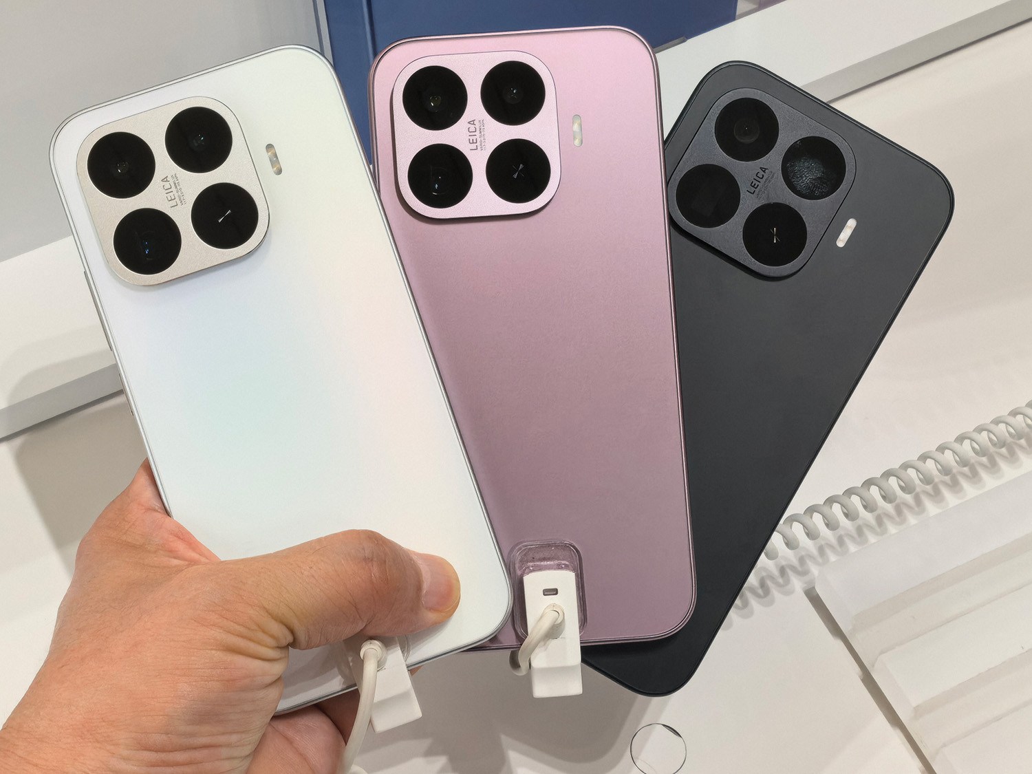 中国で販売中のXiaomi 17Tの3色