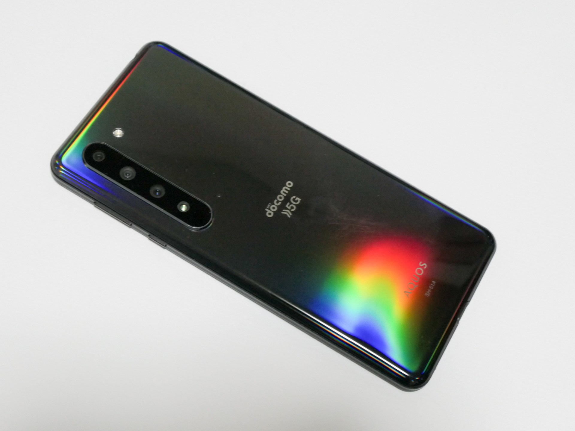 5Gのサービス開始とほぼ同時期に購入した「AQUOS R5G」。使わなくなったので中古買取に出した所、バッテリーに問題があることが判明