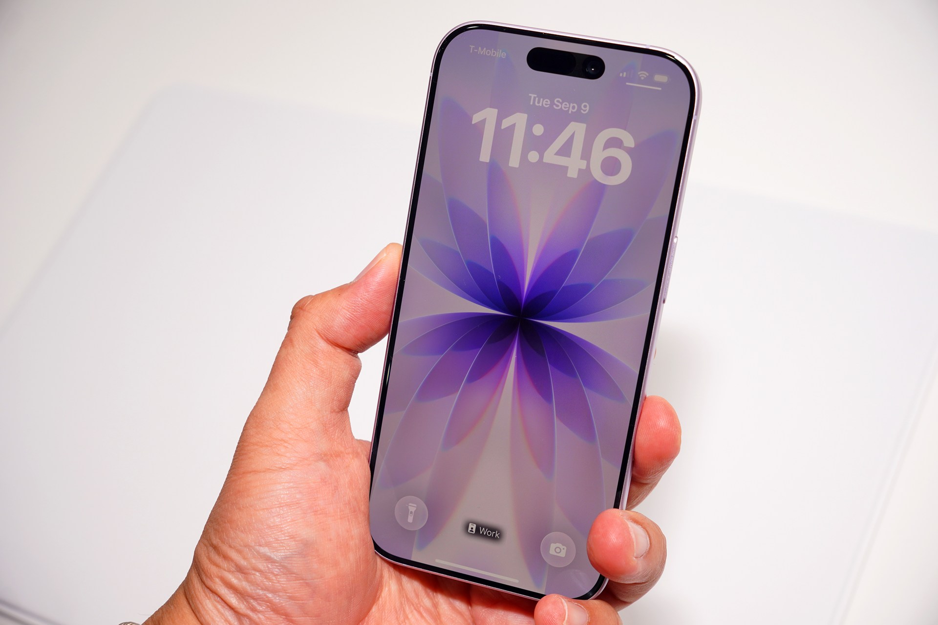 アップルの主力製品とも言えるiPhoneは比較的円高寄りに価格設定されている。3月に登場したiPhone 17eも、1ドル151円程度だった