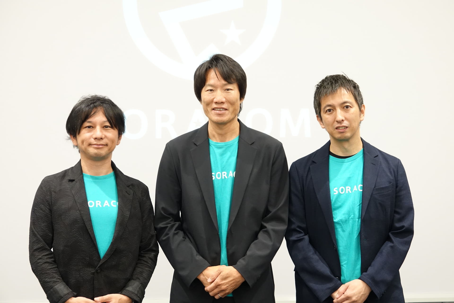 最高技術責任者CTOの安川健太氏と代表取締役CEOの玉川憲氏、CEO of Japanの齋藤洋徳氏