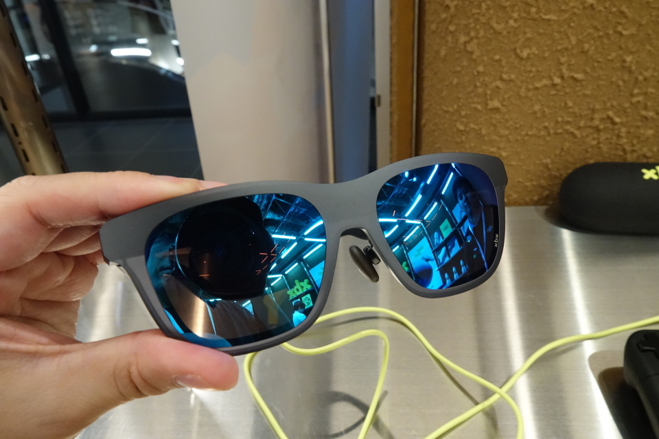 XREAL、軽量ARグラス「xbx a01+」を発売 サブブランド「xbx」第一弾