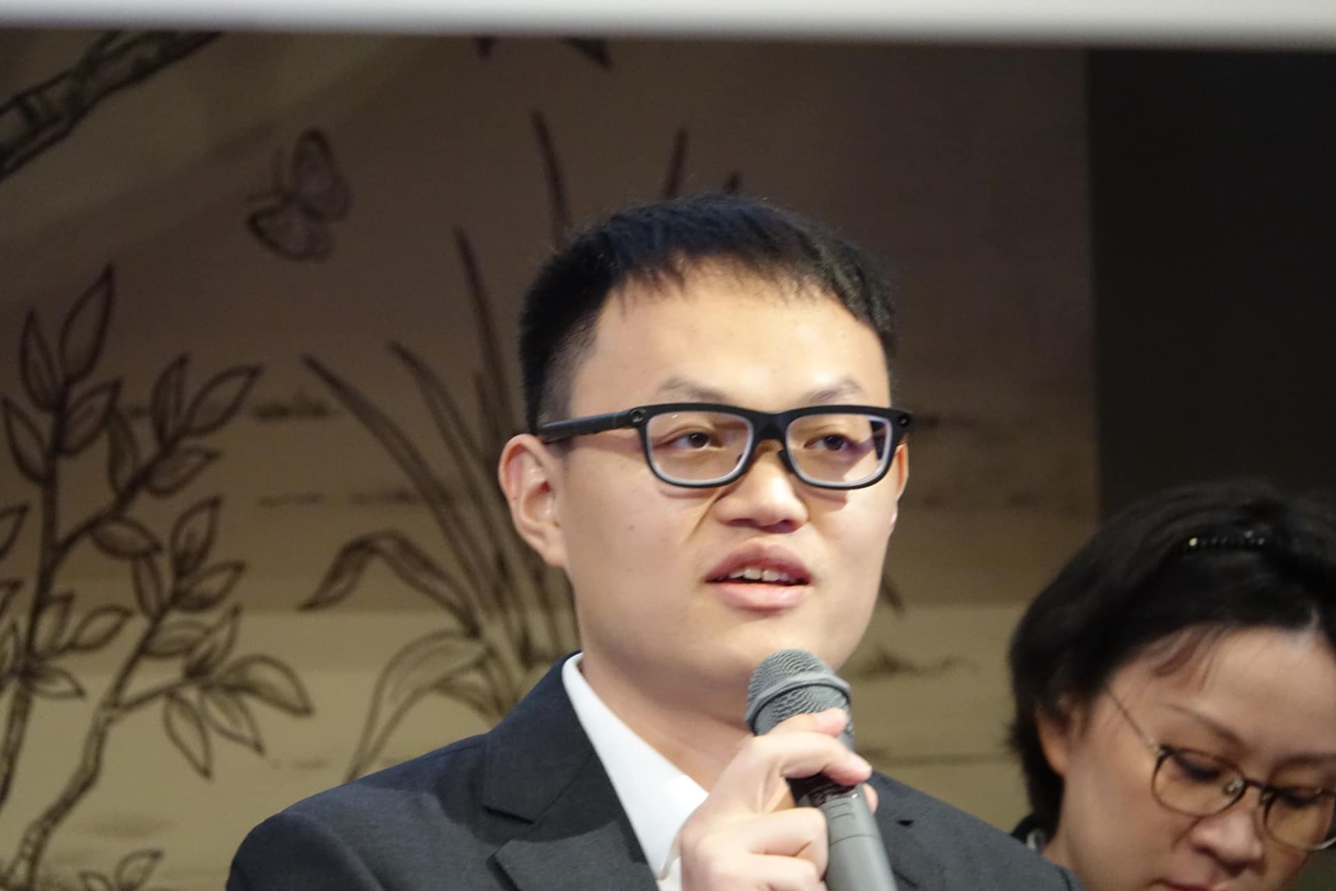 SICHUAN YINGMU TECHNOLOGY海外セールス担当ヴァイスプレジデントの何迎鑫（ハー・インシン）氏