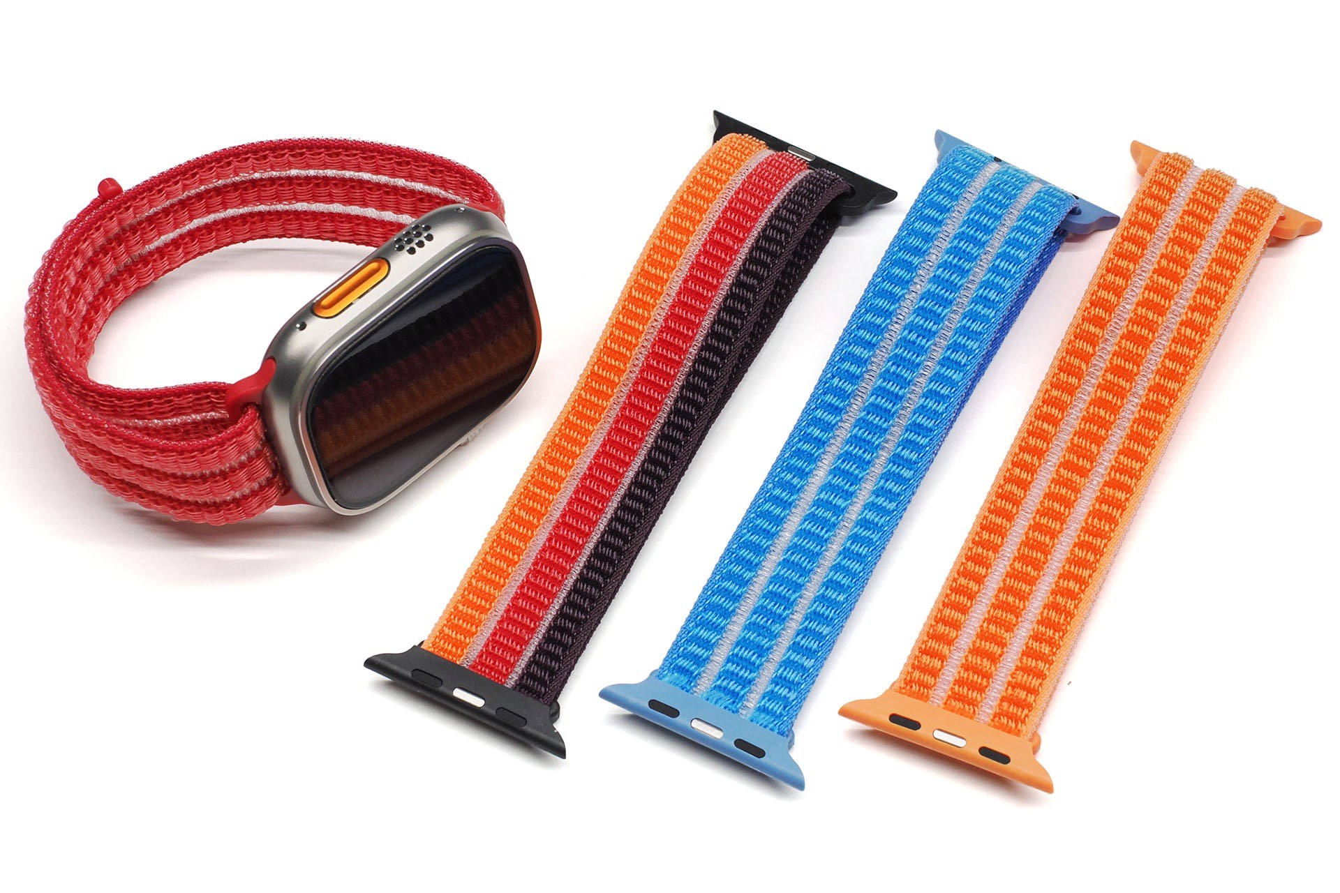 安いのでとりあえず気になる色を買ってみた。Apple純正のバンドで「とりあえず気になる色を買ってみた」りすると、一瞬で10万円オーバーになったりするから中華激安バンドはやめられないよネ♪