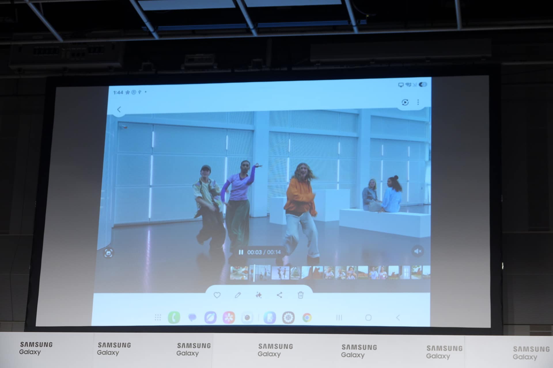 推しだけをアップした動画を作成できる「マイファンカム」