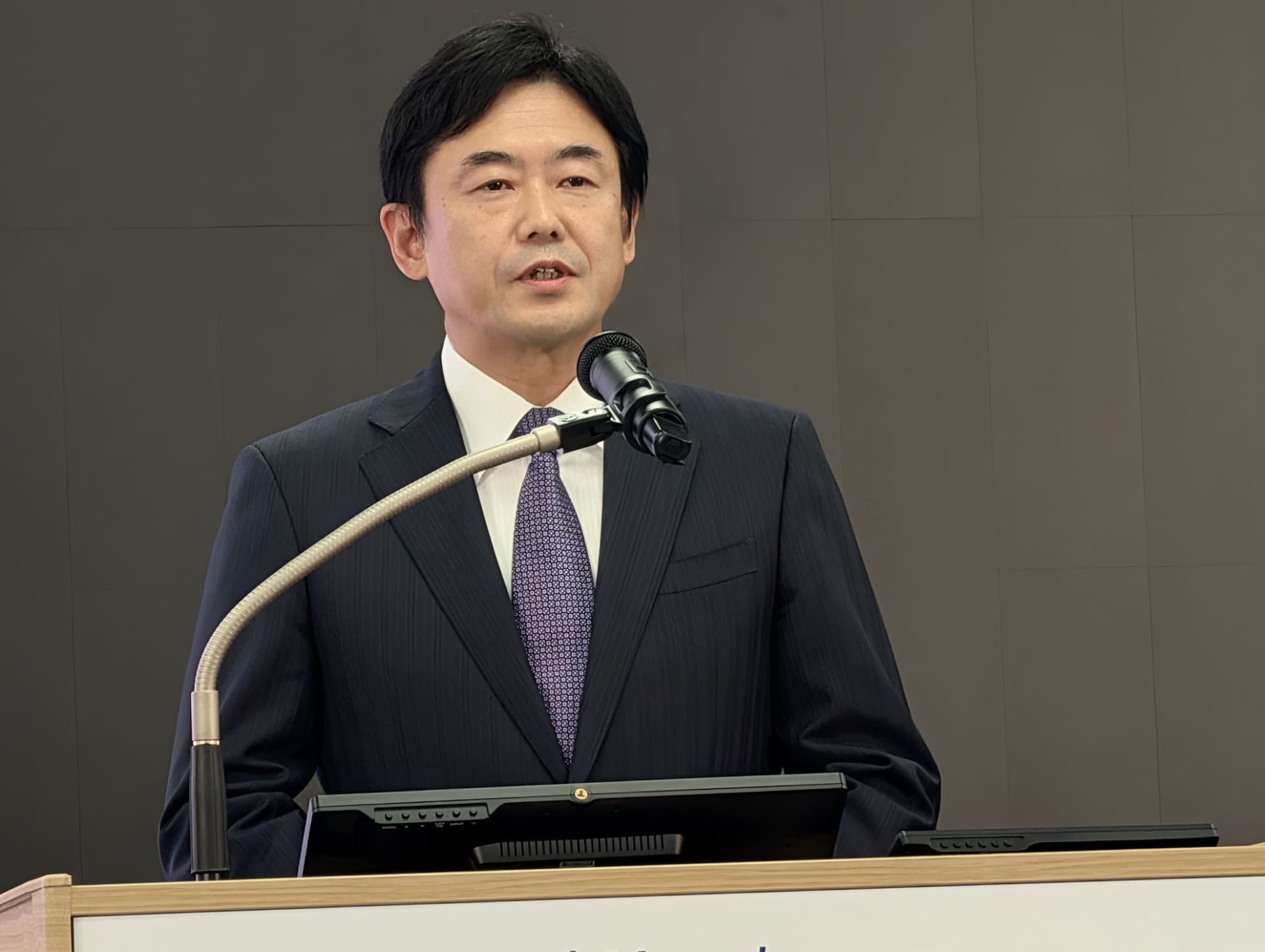 KDDI代表取締役社長の松田浩路氏