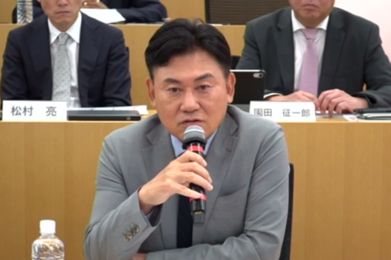 代表取締役会長兼社長最高執行役員の三木谷浩史氏