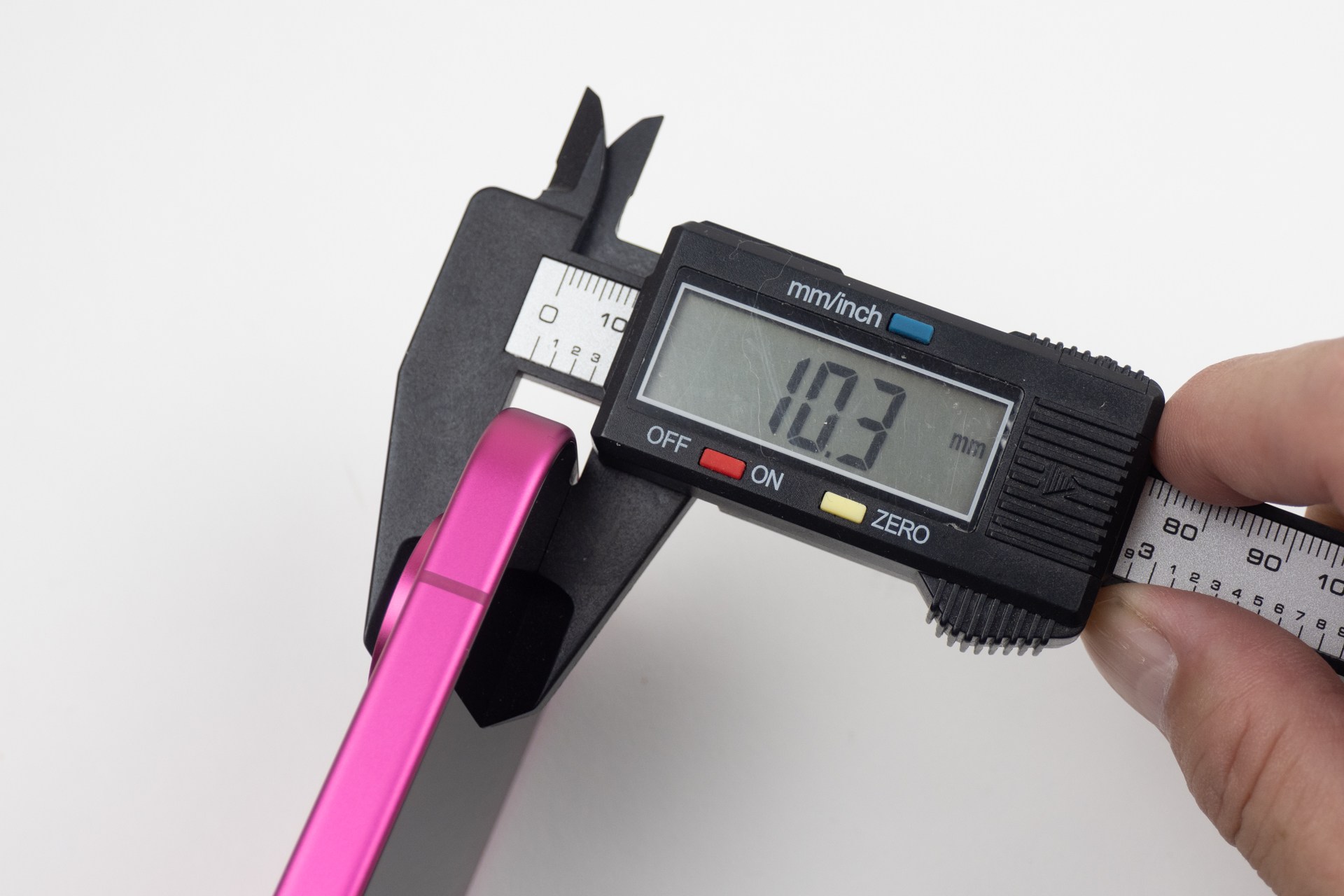 最厚部は実測で10.3mm