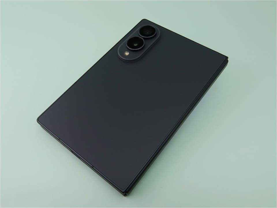 スマートフォン 本体 ダークグレー Galaxy Z Fold8 Ultra/Fold8/Flip8」が一挙登場、選べるフォルダブルは