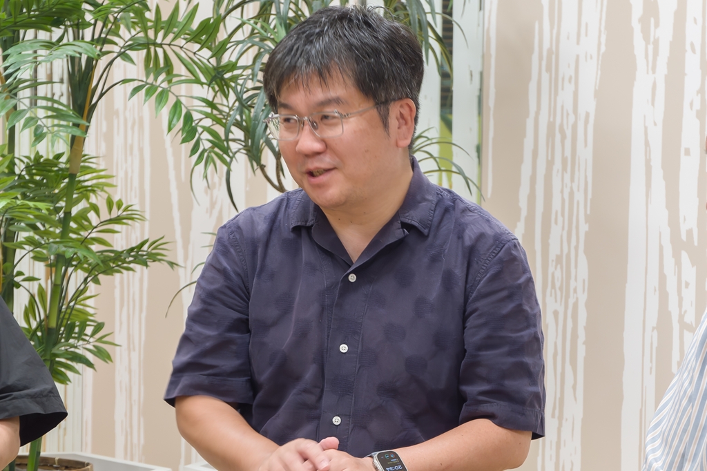 石川氏