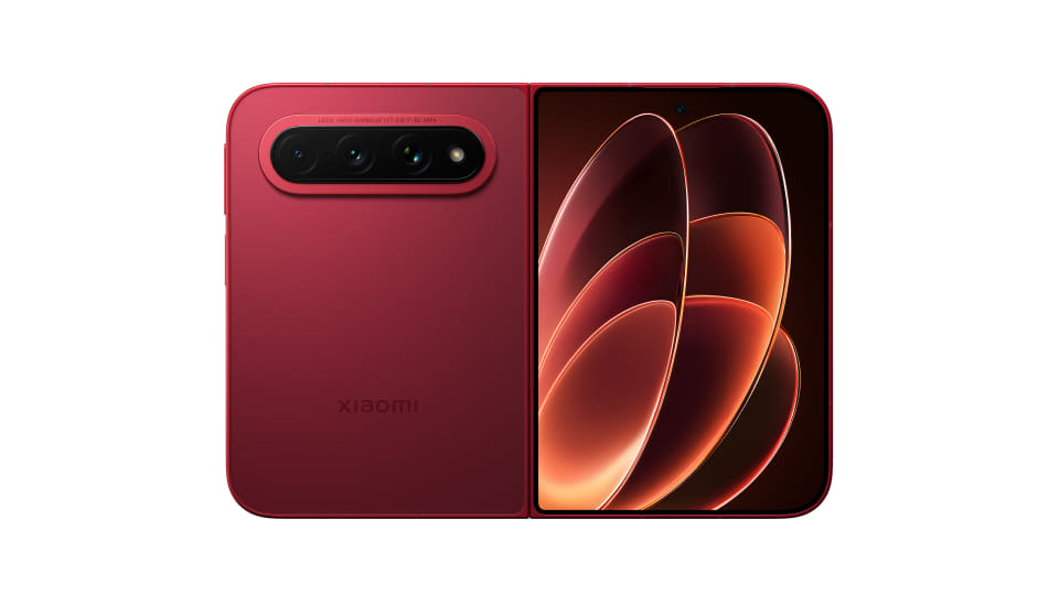シャオミ、パスポートサイズの折りたたみスマホ「Xiaomi 18 Fold」を