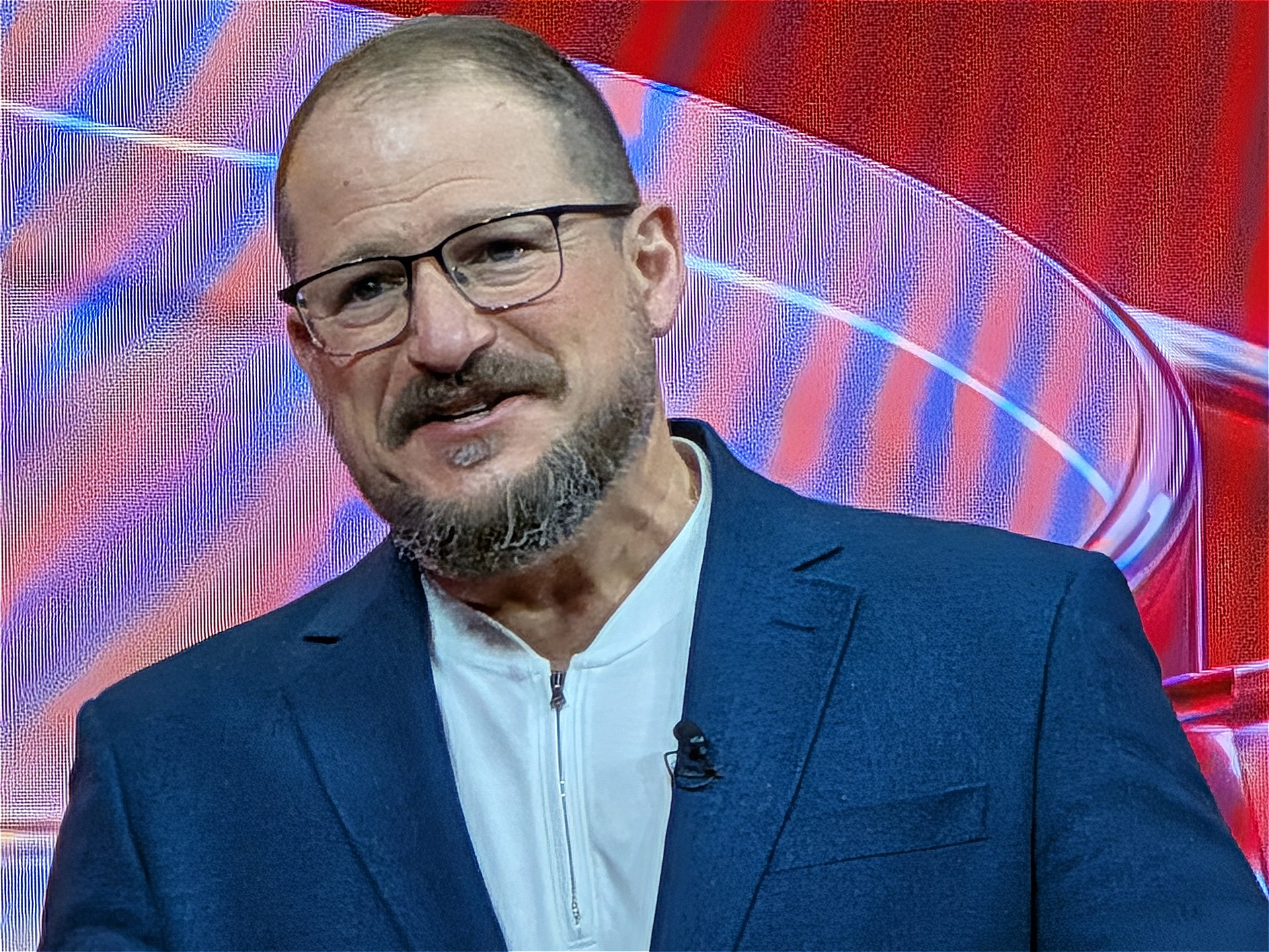 アモン氏