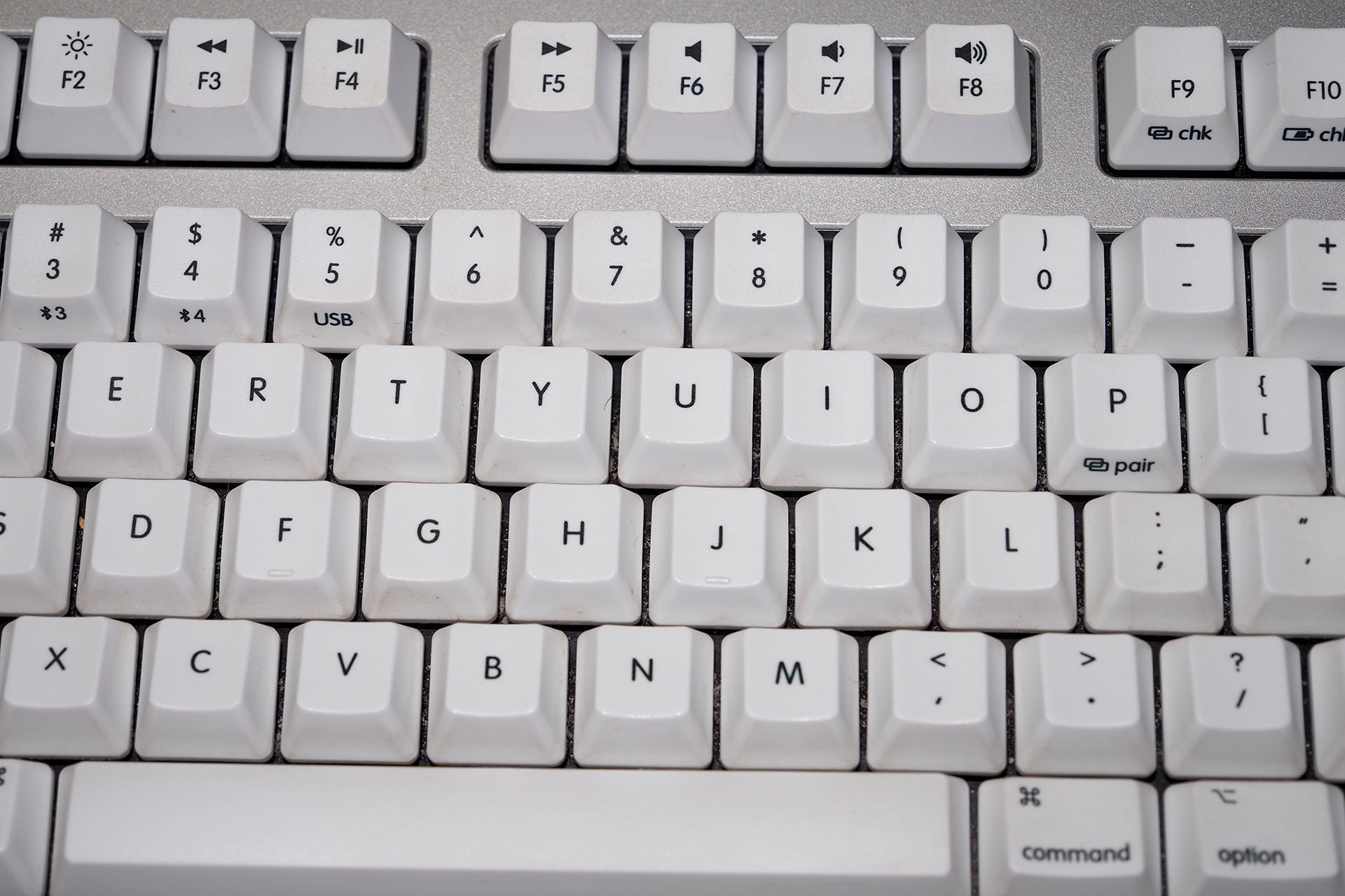 ズームレンズをやや望遠にしてiT30Proによるストロボ撮影をした。とくに問題なし。