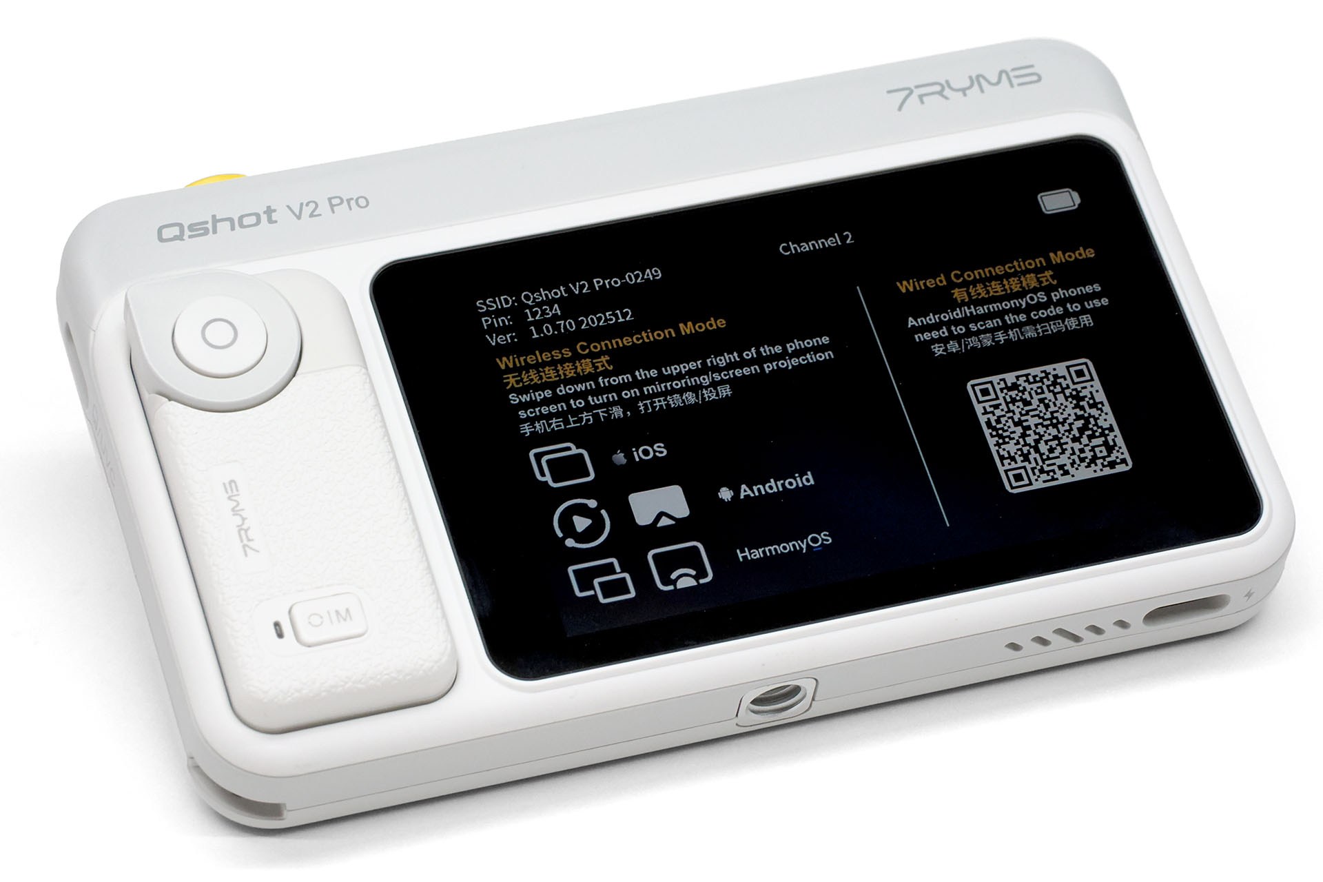 7RYMS「Qshot V2 Pro」はスマートフォンのミラーリング表示が可能なワイヤレスモニターで、MagSafe対応モバイルバッテリーくらいのサイズ感。Amazonで1万1944円だった。