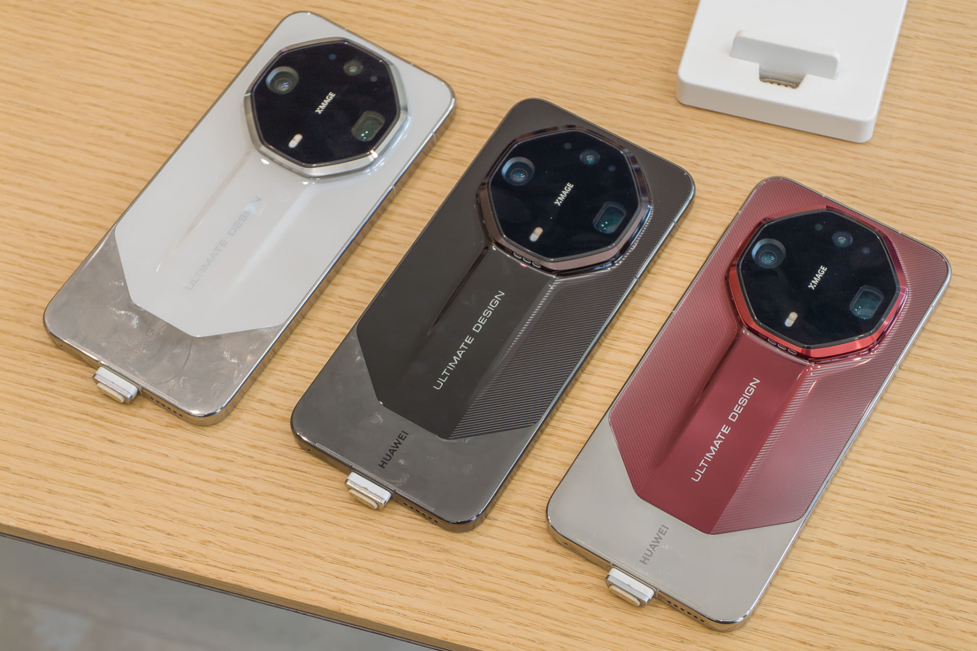 HUAWEI Mate 90 RS ULTIMATE DESIGN