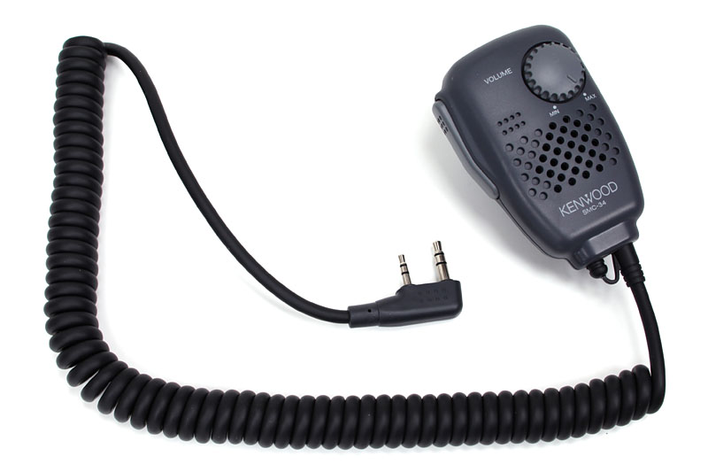 オプションのリモコン対応ボリューム付きスピーカーマイクロホンSMC-34。15年くらい前に買ったオプションだが、UBZ-LK20でもUBZ-LG11でも使用できた