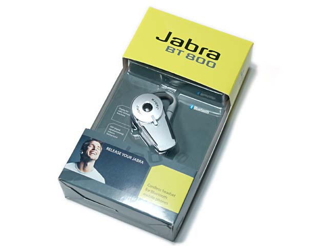 Jabra BT800のパッケージ。なんかW41Tの緑とよく似てるんですけど。偶然ですな