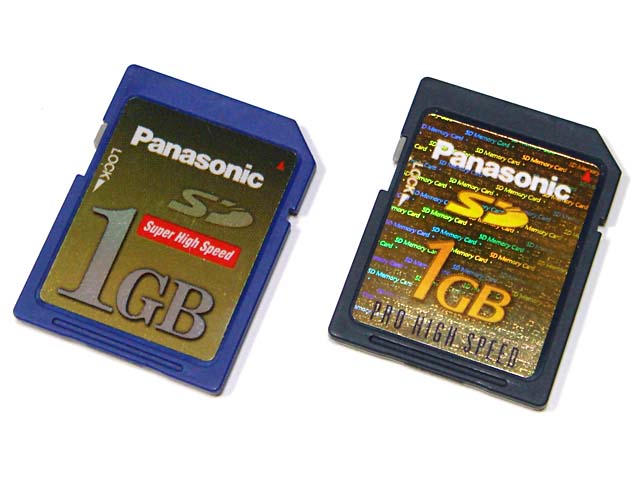 現役の1GB SDカード。最近は1GBものが安くなりましたな。でも機器の方は1GBで十分間に合うものが多く、なんかカード容量UP価格DOWNばかり加速しているような……