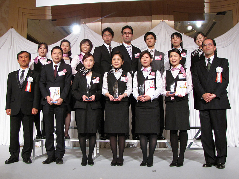 ドコモショップスタッフ応対コンテスト（テクノ部門）中央大会出場者