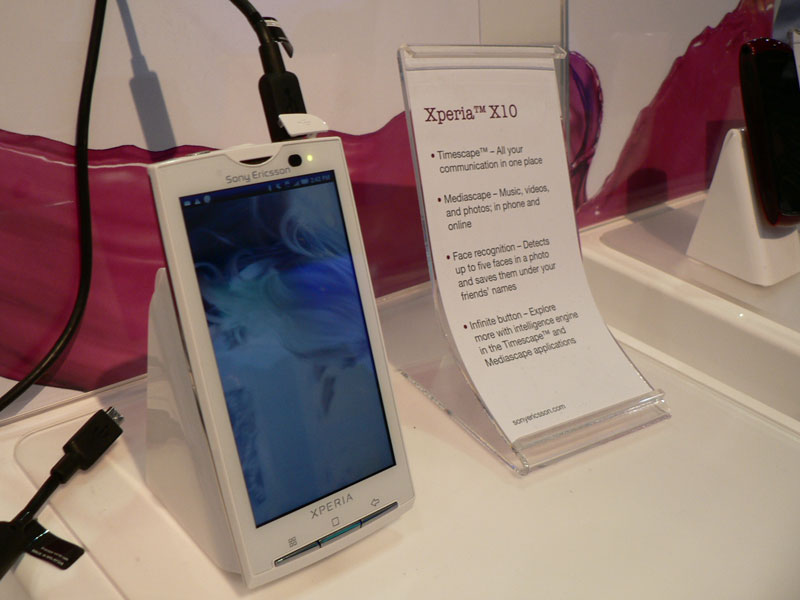Xperia X10