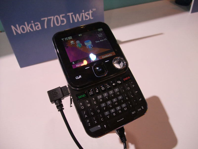 Nokia 7705 Twist